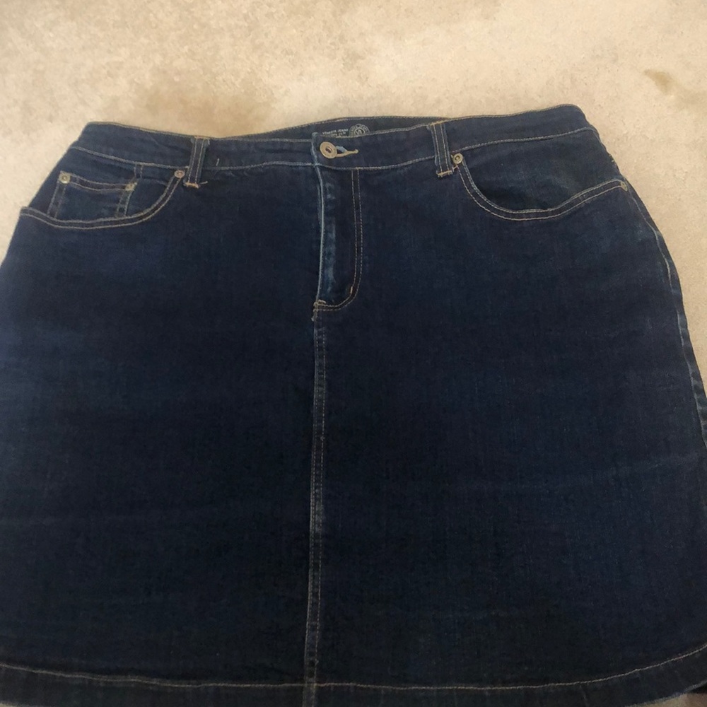 Blue Jean Short Skirt size 18. Like New